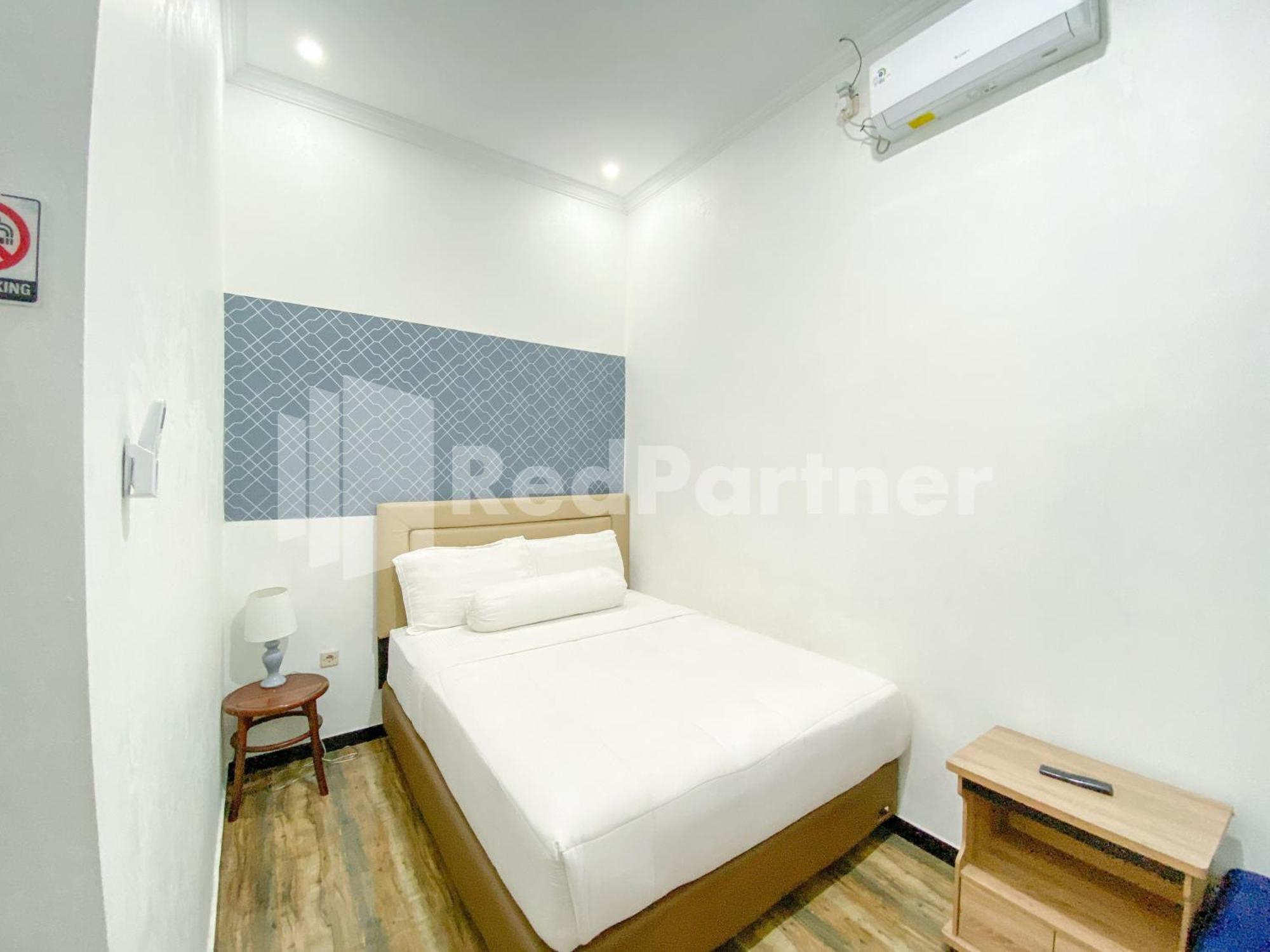 Hotel House N Coffee 55 Temanggung Redpartner Zewnętrze zdjęcie