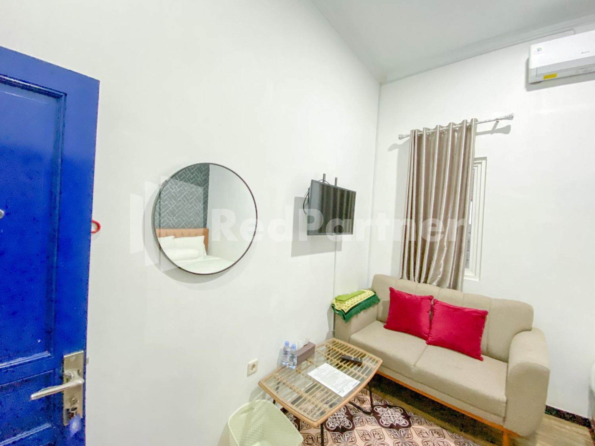 Hotel House N Coffee 55 Temanggung Redpartner Zewnętrze zdjęcie